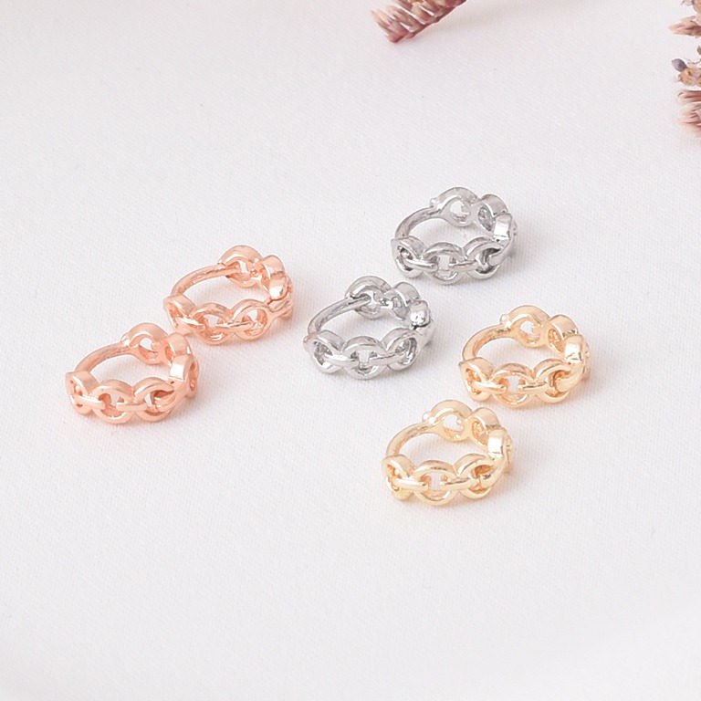 Aretes huggies 6009 (3 pares) dorado