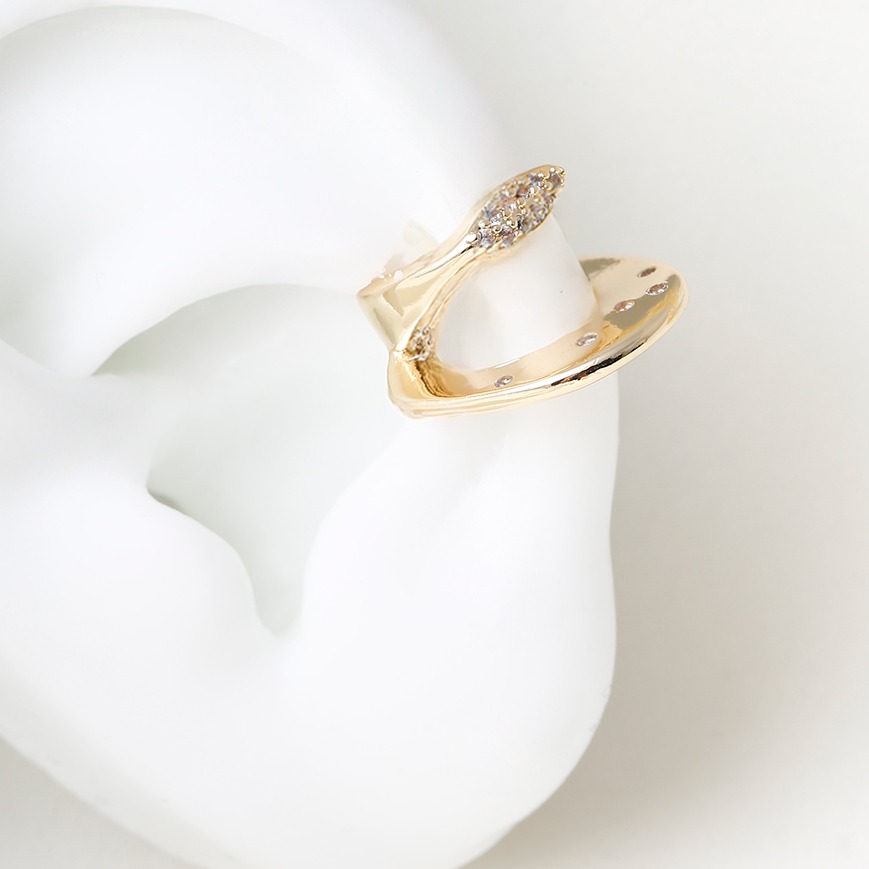 Ear cuff 1144