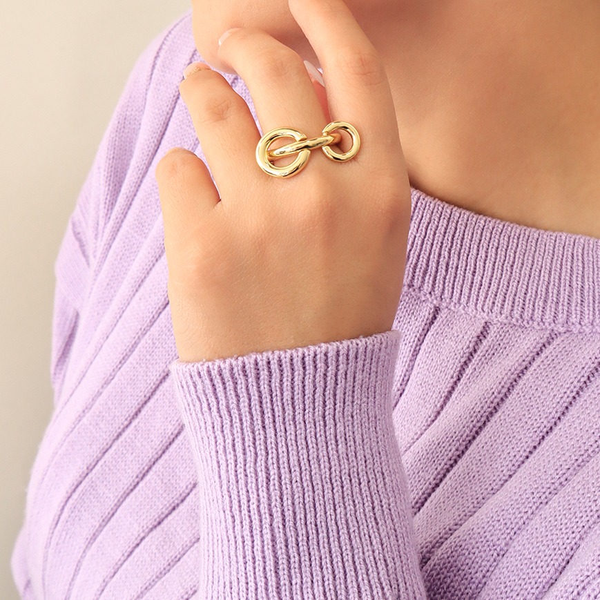 Anillo 1052