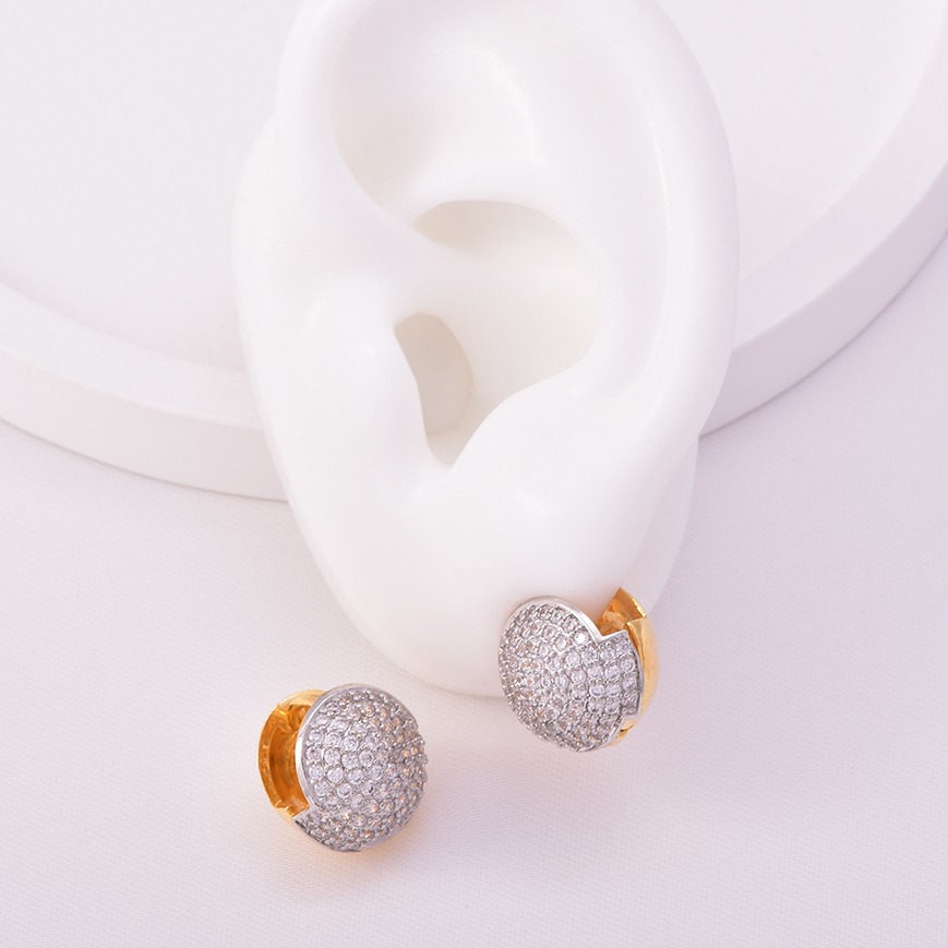 Aretes huggies 1451