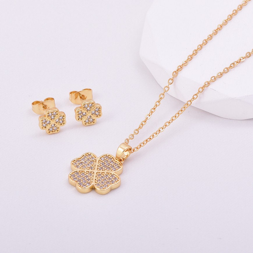 Juego de aretes 3028