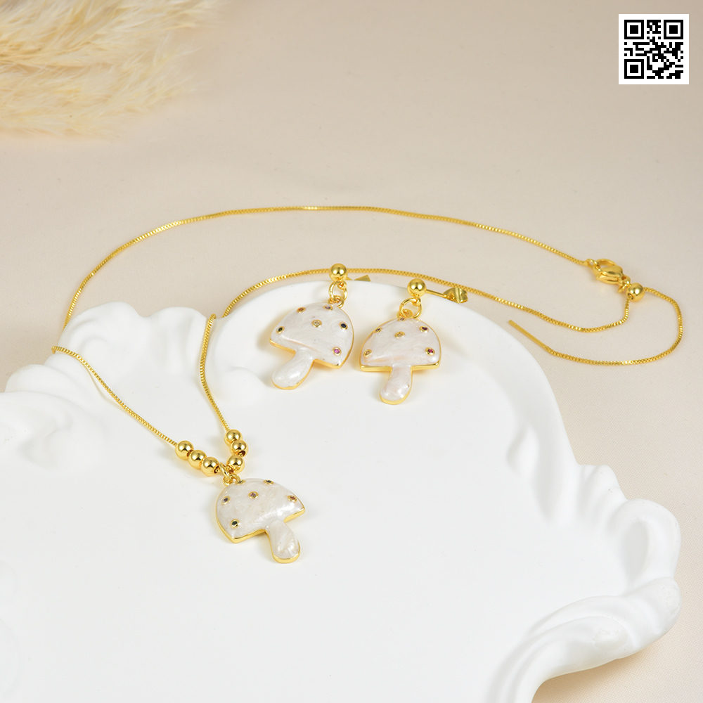 Juego de aretes 3618 dorado