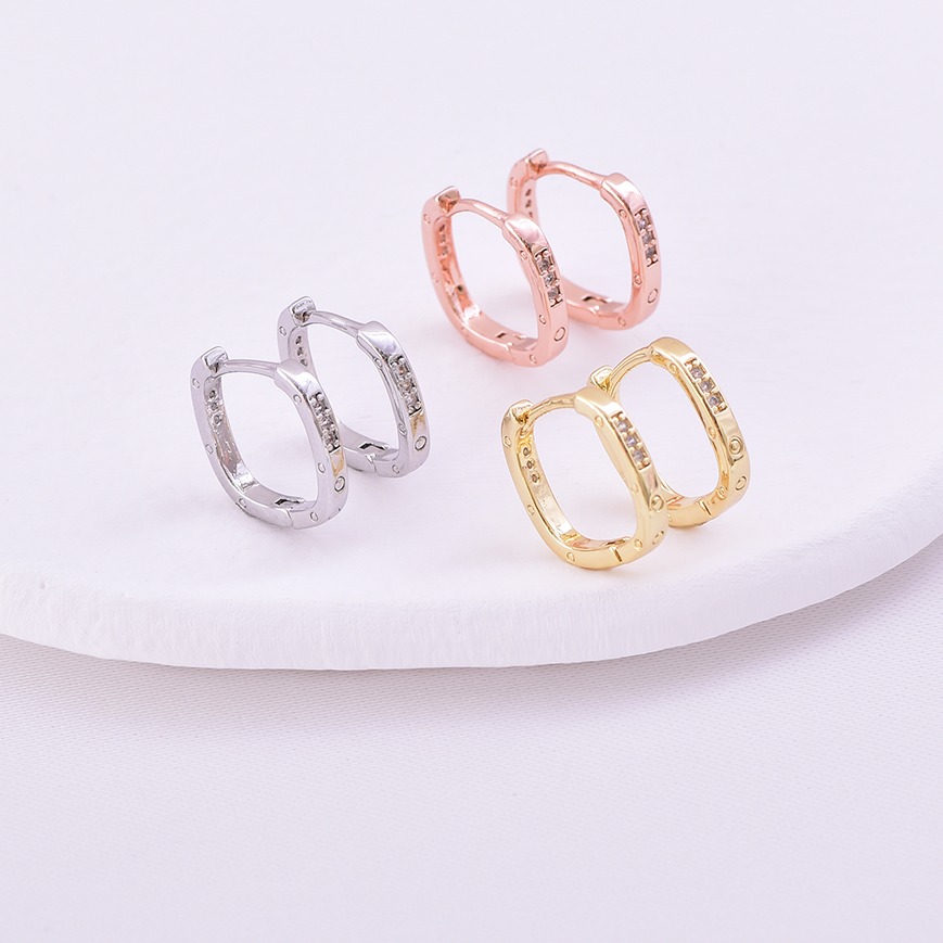 Aretes huggies 3011 dorado