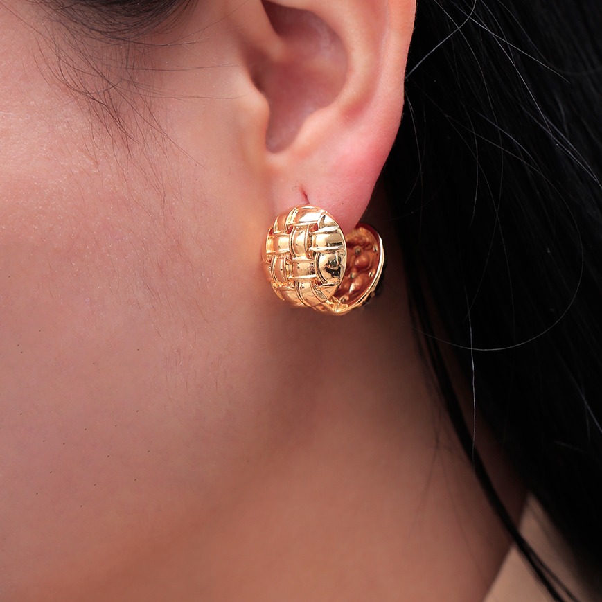 Aretes huggies 3236