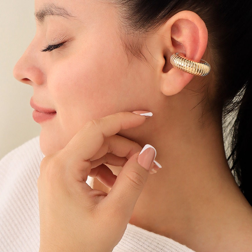 Ear cuff 8146