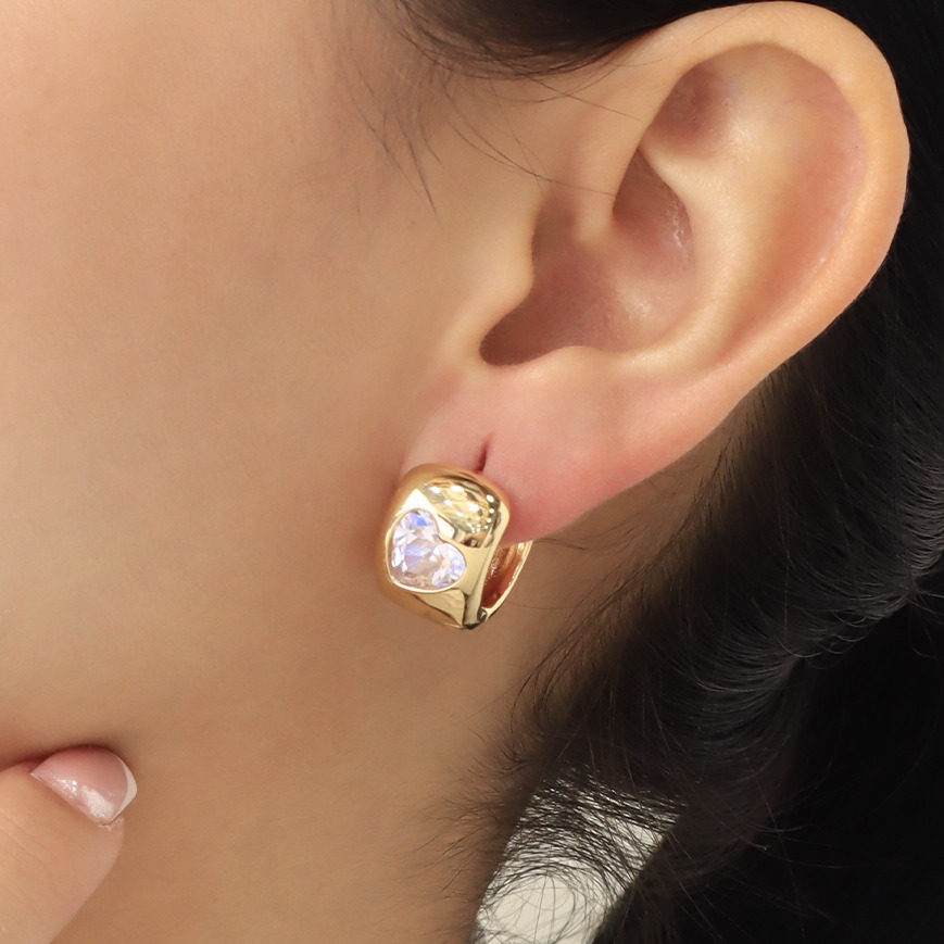 Aretes huggies 1565