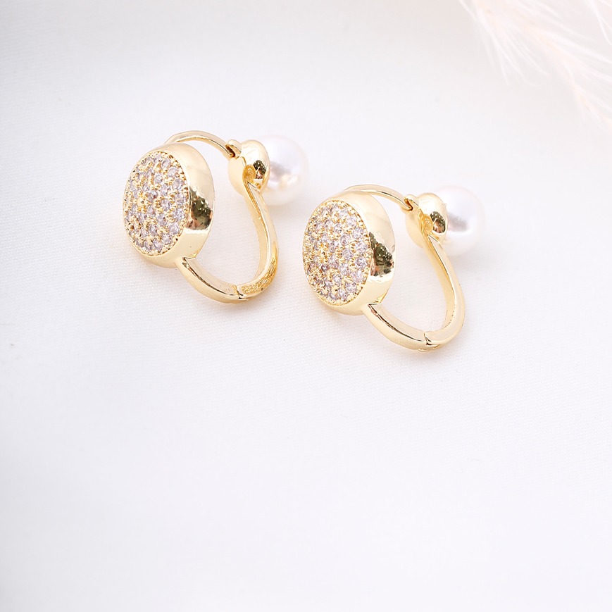 Aretes huggies 3035