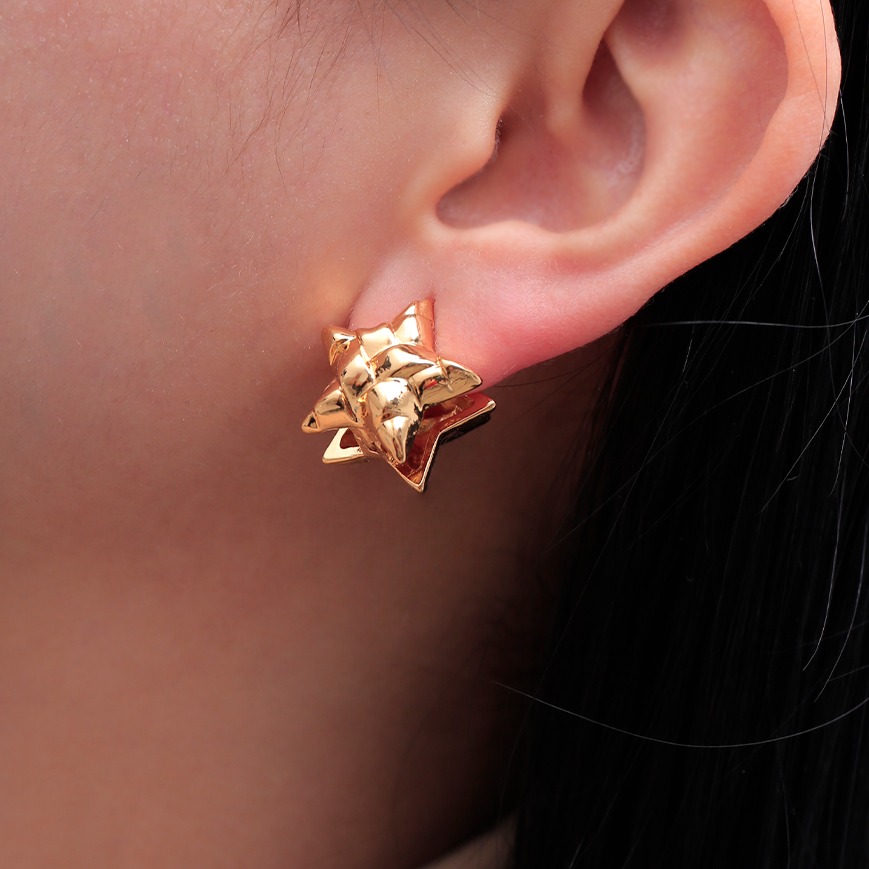 Aretes huggies 3234