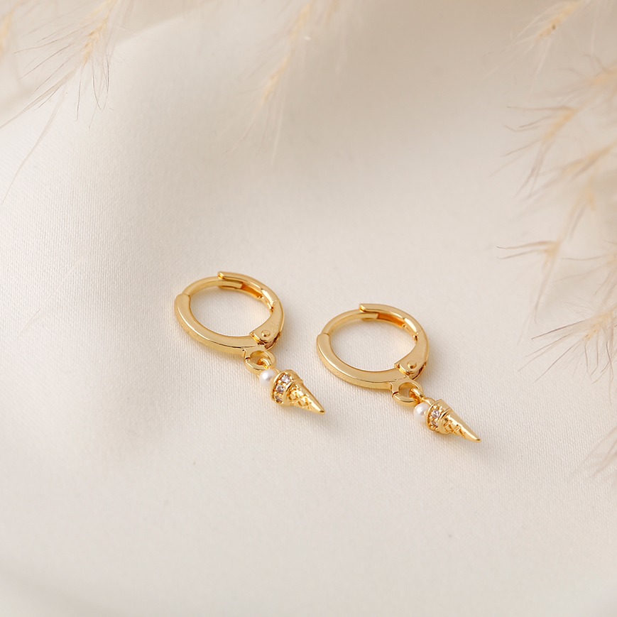 Aretes huggies 2049