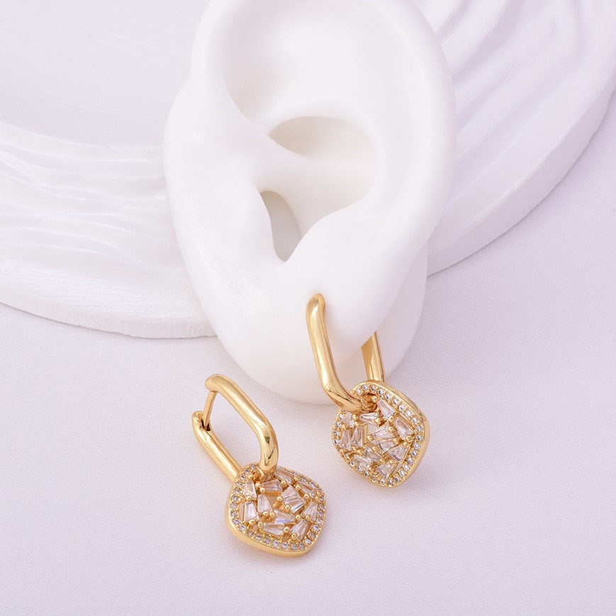 Aretes huggies 6006 dorado