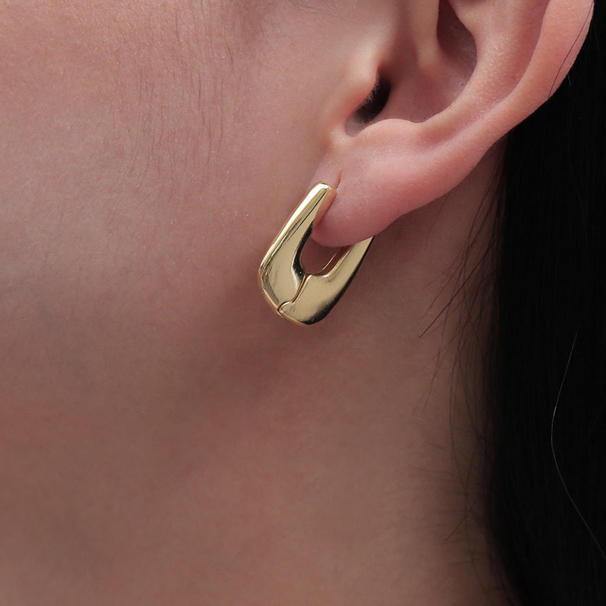 Aretes huggies 1693 dorado