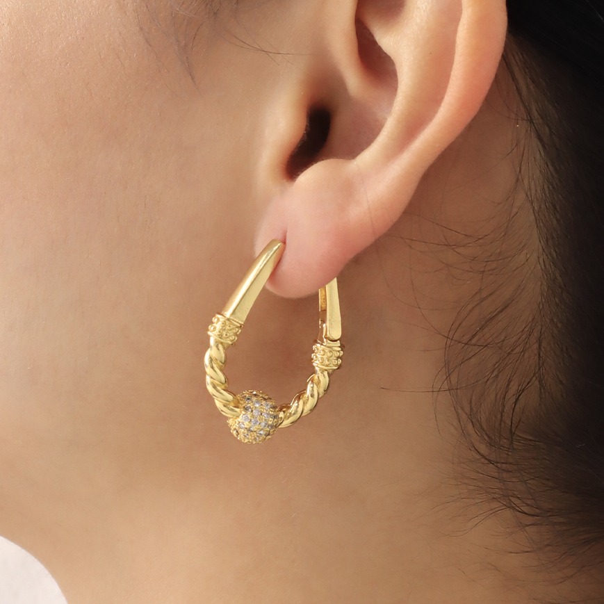 Aretes huggies 1035