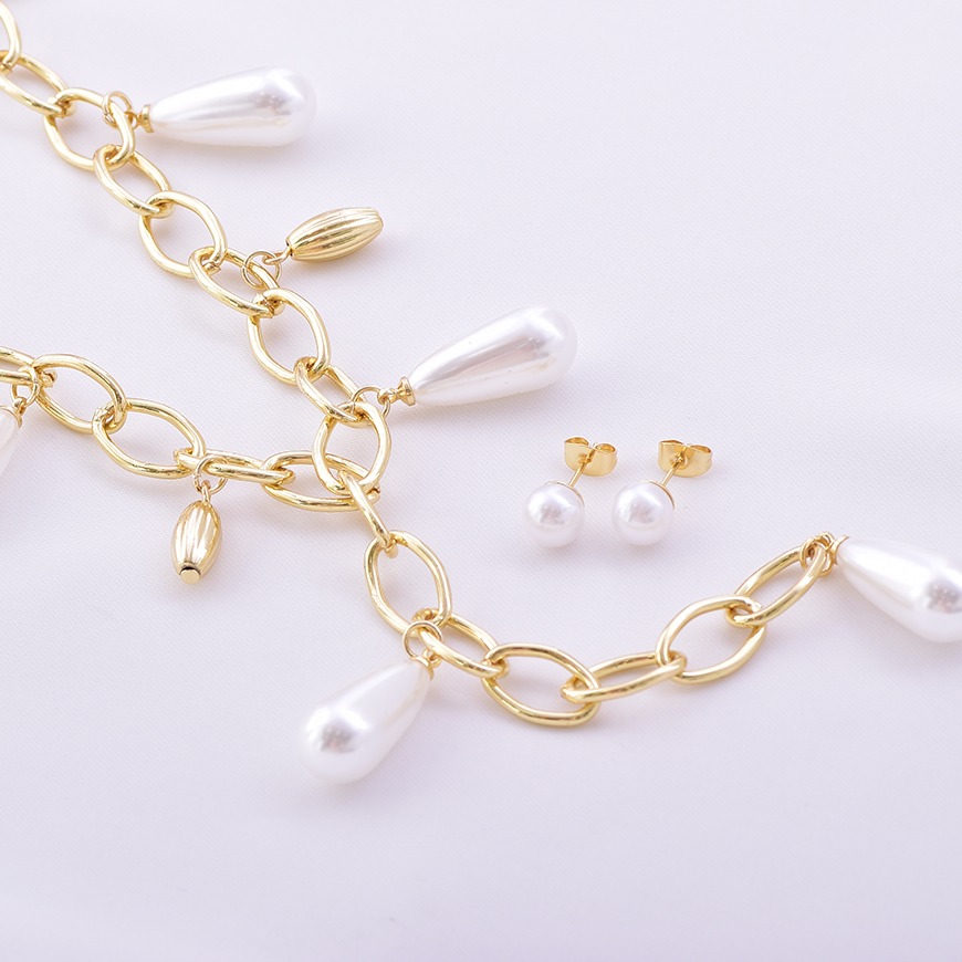 Juego de aretes 0102
