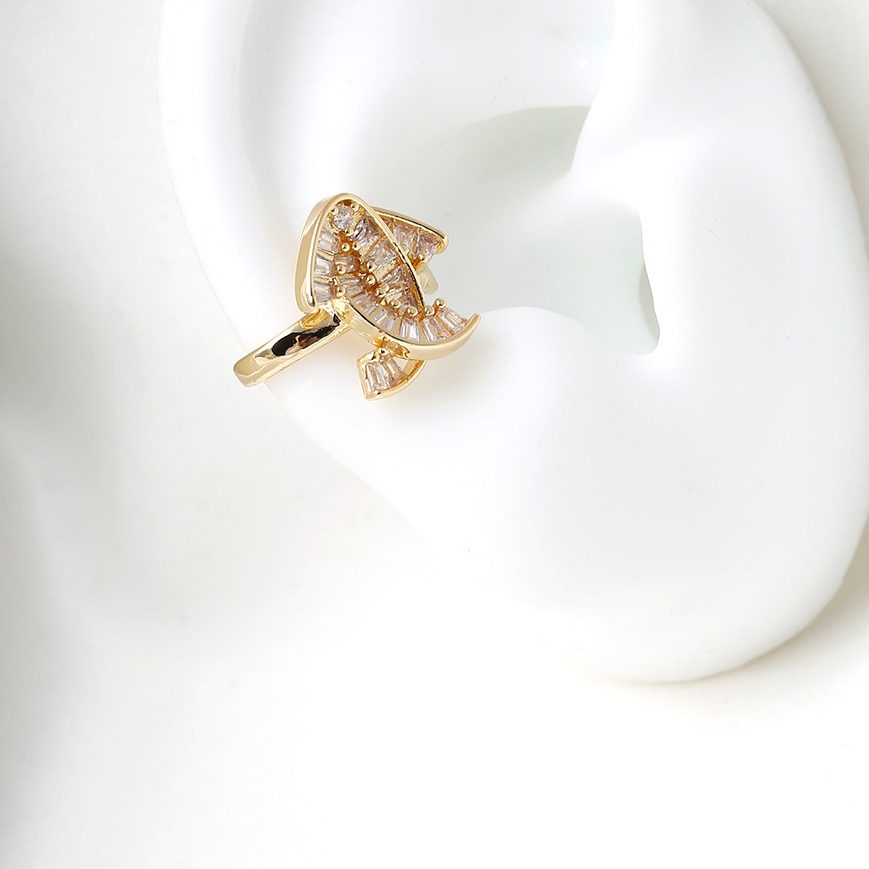 Ear cuff 1016