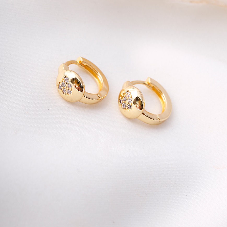Aretes huggies 3045